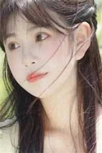 半颗丹心喂霜骨，一念成皇完整版