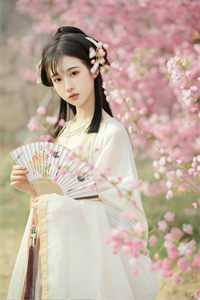 林海曾负千山雨爆火全网