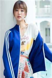 逃出囚笼归来，她将世子踢下神坛无弹窗