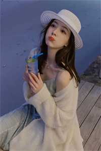 夏日沉于旷野异常火爆