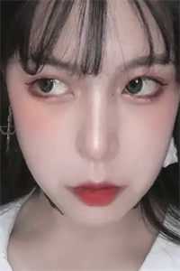 重生回来，我笑看男友和竹马参加旗袍展在线看