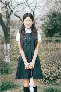 青丝绾尽离别意新上热文