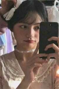 剪半程月光在线看