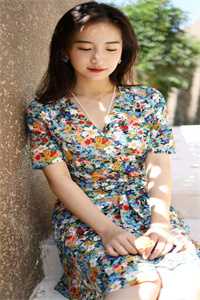 孤月难明料峭梦篇章