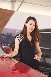 恶毒女配不随军，冷面大佬他急了最新章节列表