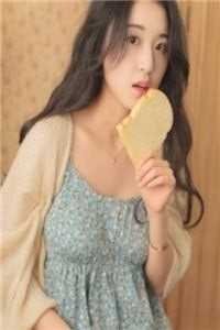 梨花落尽，云散夜未明异常火爆