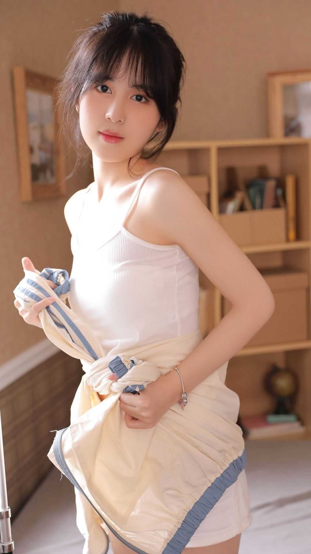 中秋节订婚宴上，老婆和男闺蜜给狗办葬礼全本小说推荐