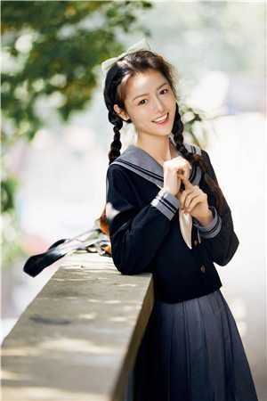 青丝绾尽离别意姜绾谢聿珩无删减全文